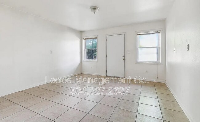 Foto del edificio - 1118 Monroe St