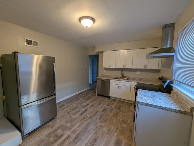 Foto del edificio - Lovely on Lorna