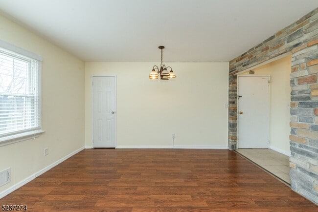 Building Photo - 31 Morgan Lane Unit 1B