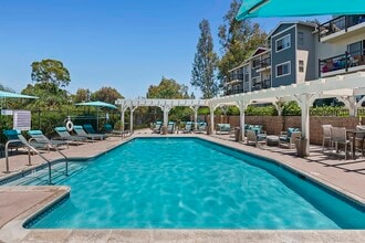 Building Photo - The Avenue at Carlsbad