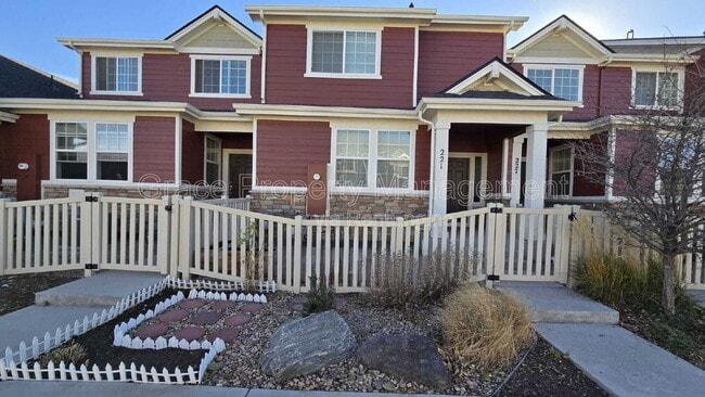 Building Photo - 221 Jackson Dr