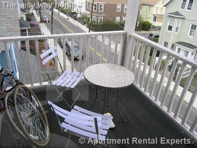 Building Photo - 2 bedroom in Somerville MA 02143