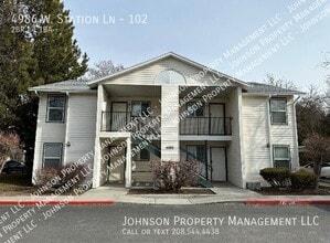 Building Photo - 4986 W Station Ln
