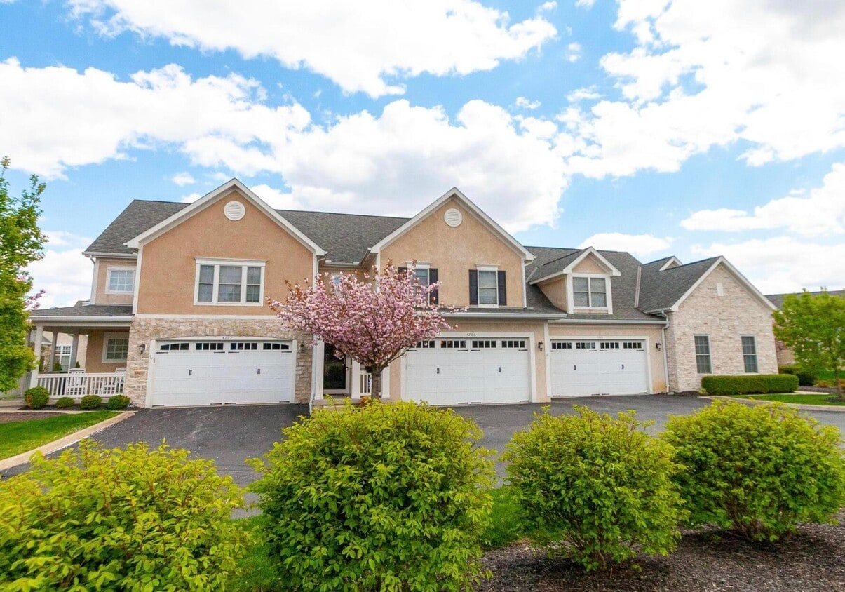 Primary Photo - 4706 St Andrews Dr