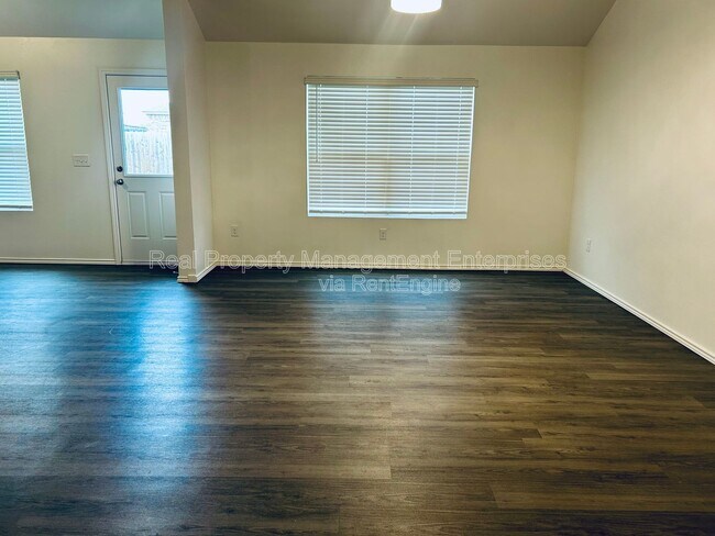 Foto del edificio - 11624 NW 96th St
