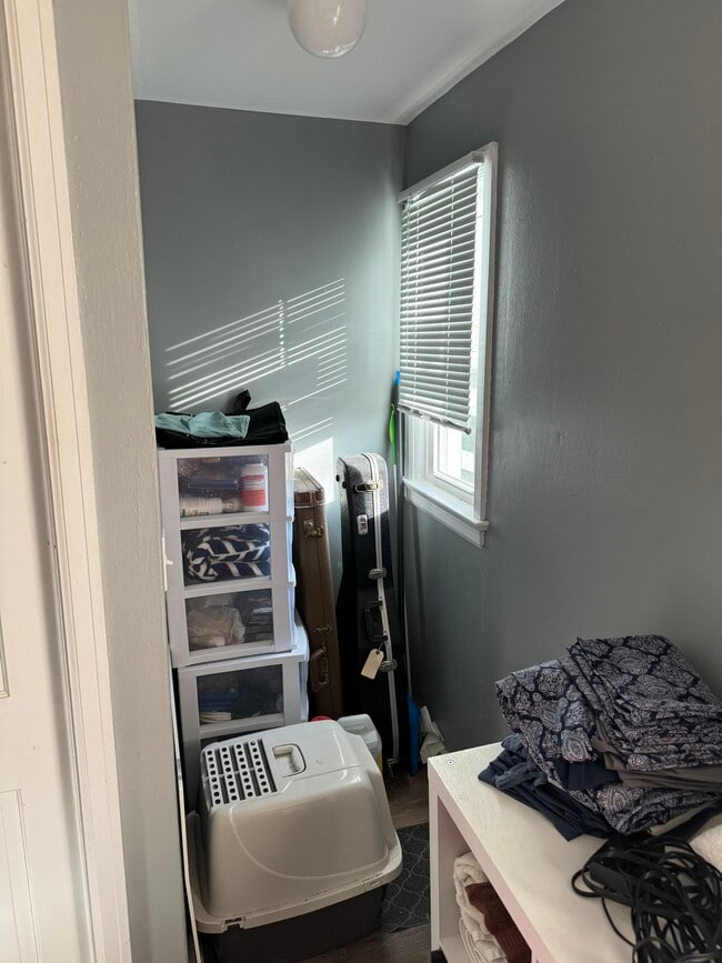 Building Photo - 3325 Stevens St