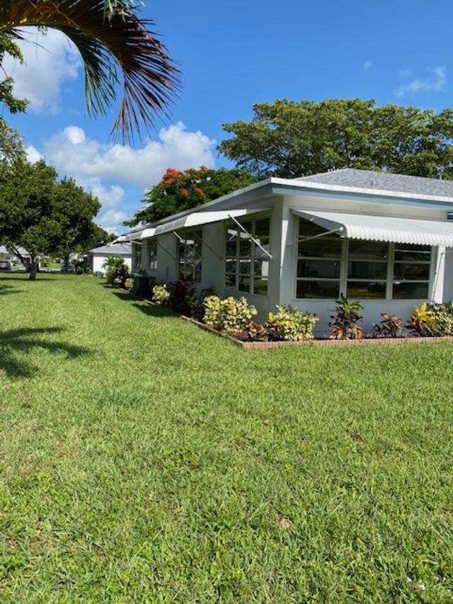 Building Photo - 1170 S Drive Cir