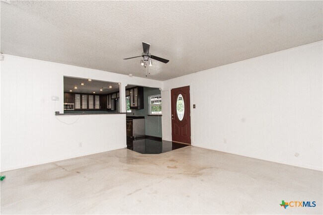 Foto del edificio - 2524 Berkett Dr