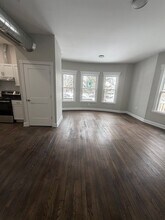 Building Photo - 445 E Grand Blvd