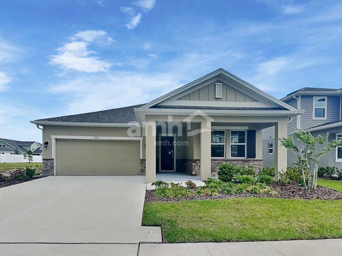 Foto principal - 1029 Lake Trudy Dr