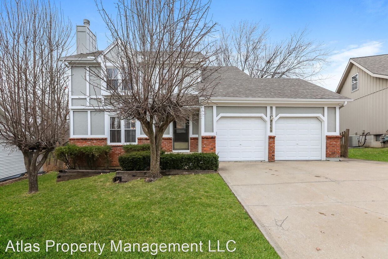 4 br, 2.5 bath House 7148 Rene Street House Rental in Shawnee, KS