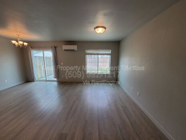 Foto del edificio - 413 Whitefish Ln
