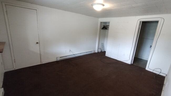 Building Photo - 2223 N Water St Ext