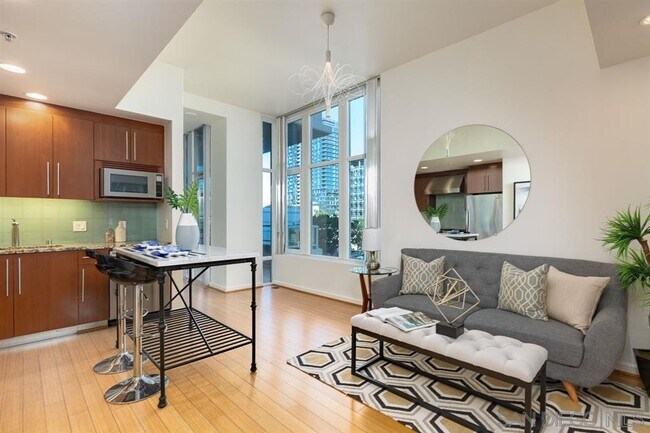 Foto del edificio - 1262 Kettner Blvd