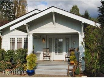 Building Photo - 1616 108th Ave NE