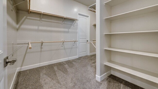 Foto del edificio - Brand new Home in Riverstone