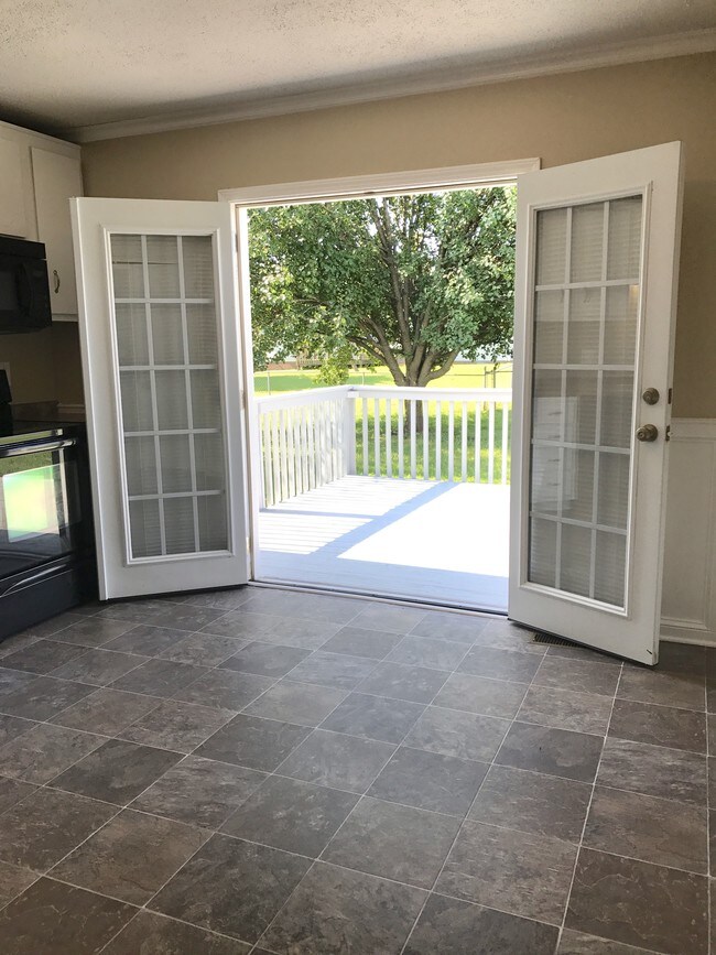 Foto del edificio - 3216 N Senseney Cir