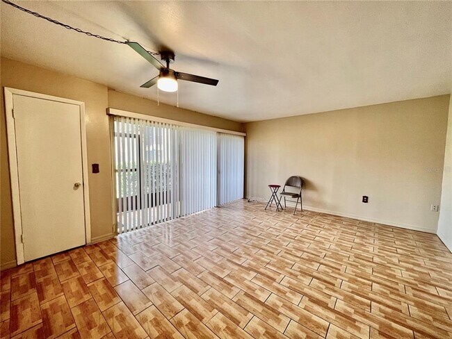 Building Photo - 8610 Champlain Ct