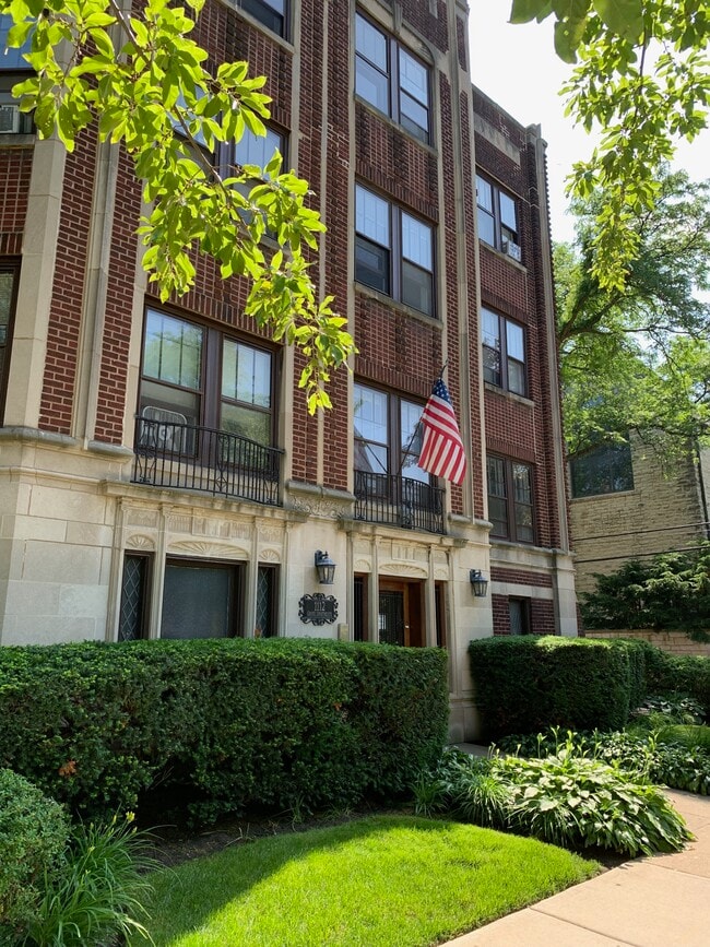 1112 Grove Apartments - 1112 Grove St
