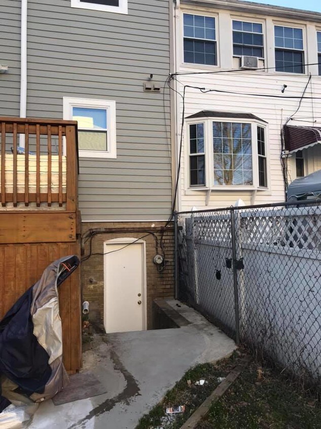 Primary Photo - 4301 3rd St NW