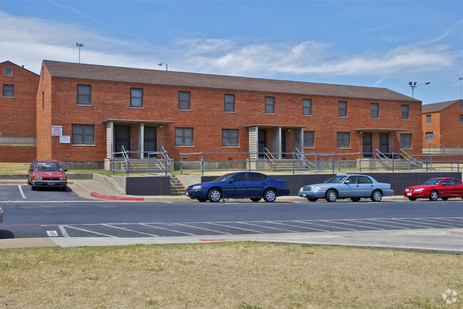 Building Photo - Butler Place Apartments