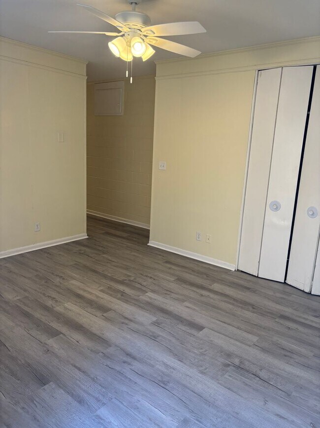 Foto del edificio - Newly Renovated - 1 Bedroom Studio - Close to UNC!
