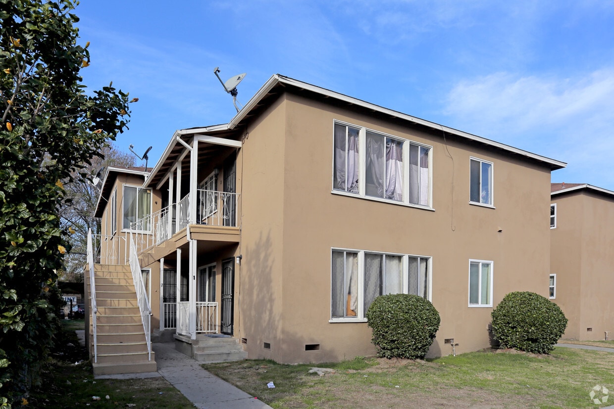 719 S Bullis Rd, Compton, CA 90221 Apartments in Compton, CA