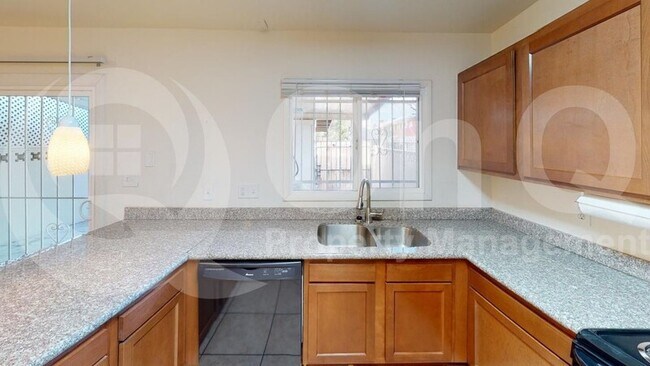Building Photo - 6653 N 44th Ave
