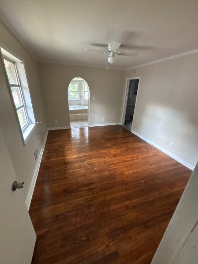 Foto del edificio - 3413 Millerfield Rd
