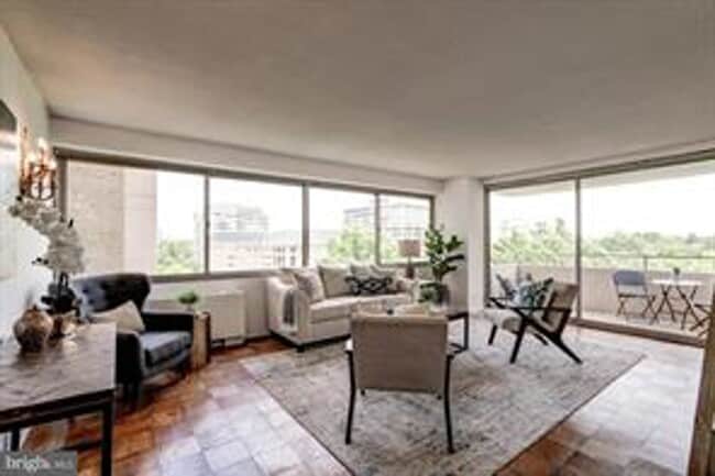 Building Photo - incredible view from the unit, 2 bedroom and 2 full bath