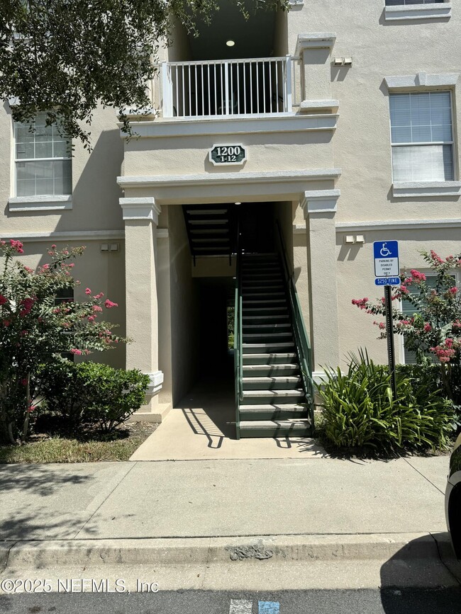 Building Photo - 8601 Beach Blvd