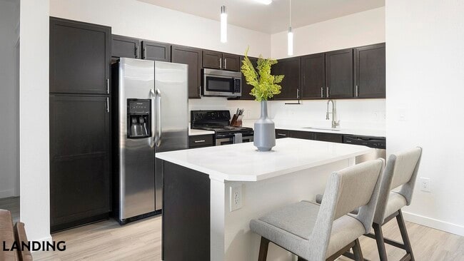 Building Photo - 4000 N Albion St