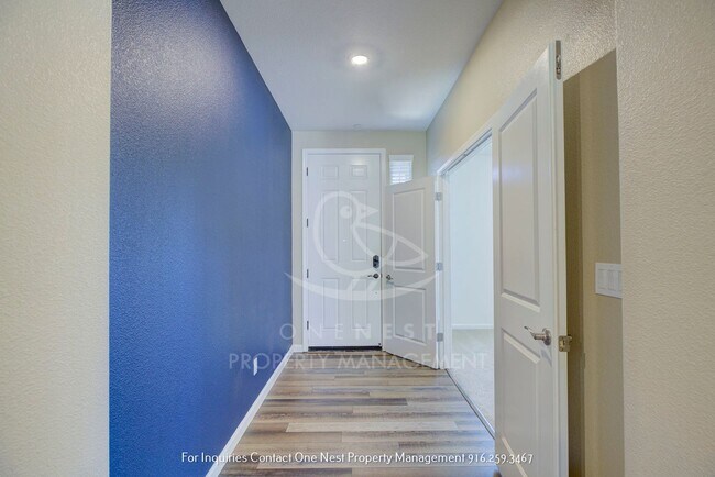 Foto del edificio - Practically New & Ready for Summer Fun!
