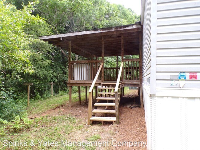 Building Photo - 3 br, 2 bath House - 2255 Fairfax Bypass