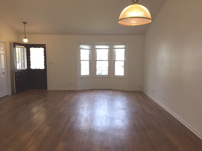 Foto del edificio - 41 Bedford Rd