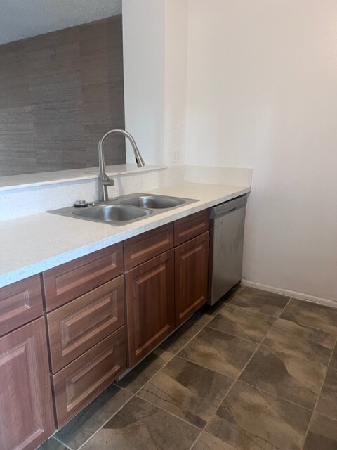 Foto del edificio - 14127 Bayside Dr