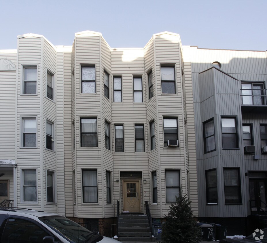 Foto del edificio - 14 Clifford Pl