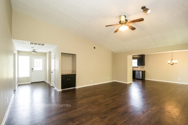Building Photo - 204 Sunnybrook Ct