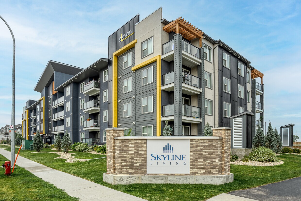 Photo principale - Addison Square Apartments