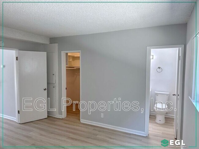 Building Photo - 8055 Chapman Ave