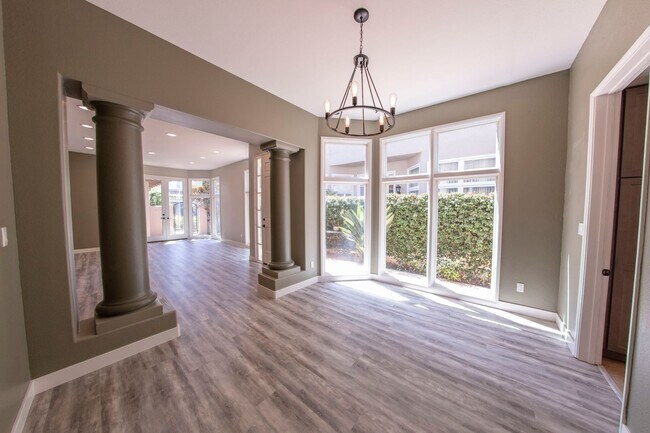 Foto del edificio - 9756 Keeneland Row