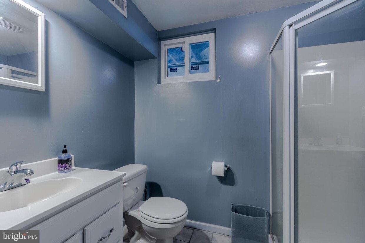 330 Overbrook Rd, Baltimore, MD 21212 Townhome Rentals in Baltimore