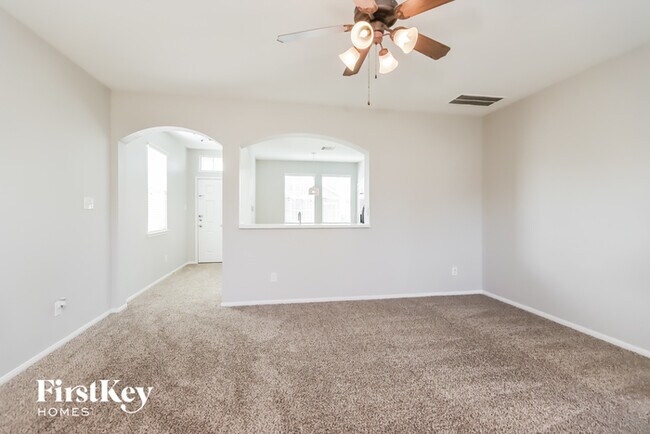Foto del edificio - 21702 Mossy Field Ln