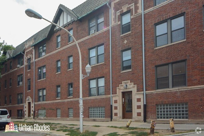 Building Photo - 2719 N Spaulding Ave