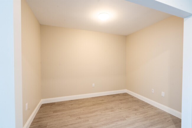 Building Photo - 1600 54th St