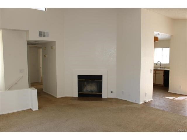 Foto del edificio - 24202 Sylvan Glen Rd