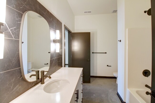 Interior Photo - Thirty Seven West Farnam