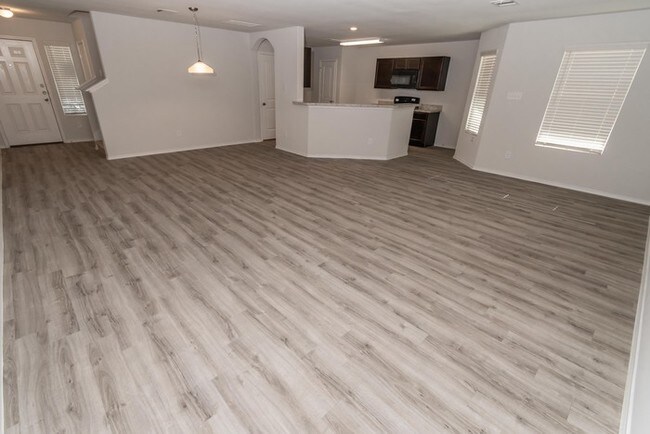 Building Photo - Leonard Crossing - 1119 Crossing Drive, Br...