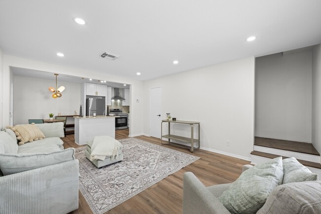 Foto del edificio - 2012 Brun St