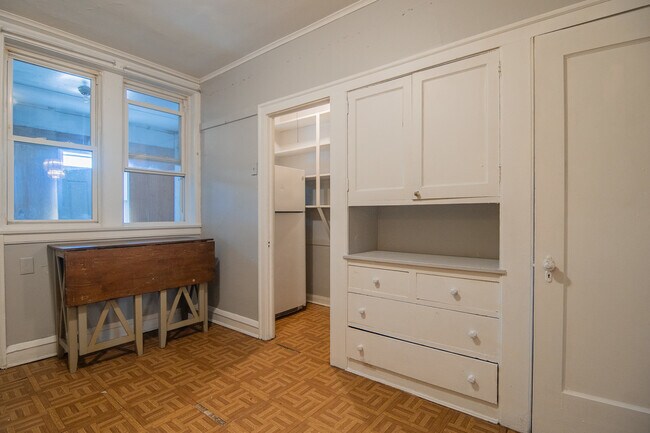 Foto del edificio - 7841 S Kingston Ave